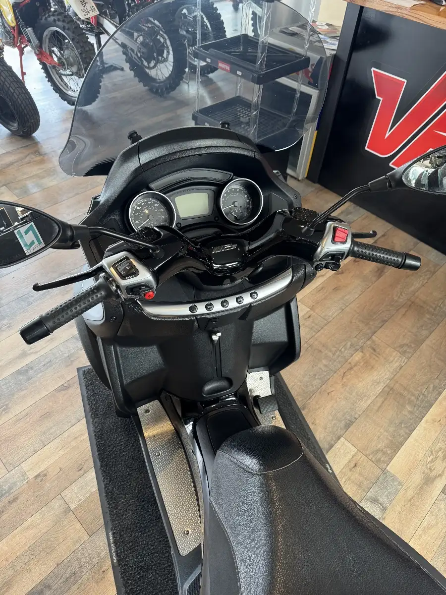 Piaggio MP3 500 ie